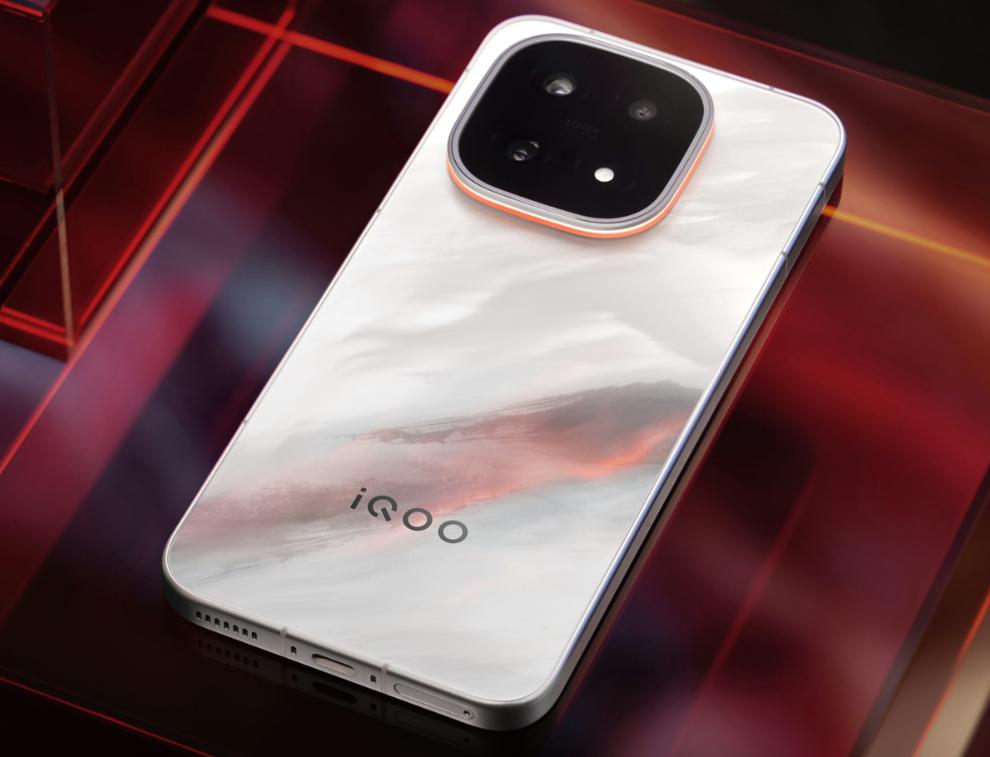 iQOO 15T首发天玑9500 Monster版：重新定义游戏手机性能标杆