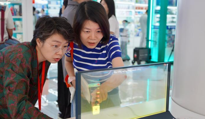 义乌“科技范”崛起：AI数字人客服、爆款雷达、大模型加持，小商品贸易迈入智能时代