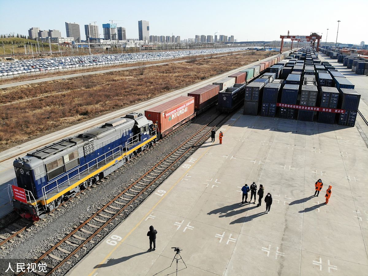 青海中亚班列首通土库曼斯坦 中国制造借铁路加速出海