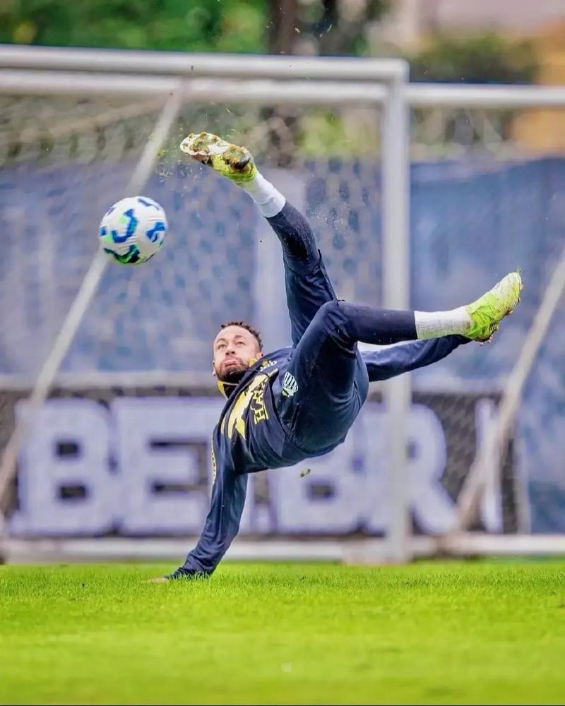 内马最近几天的训练照#内马尔 #内马尔neymarjr